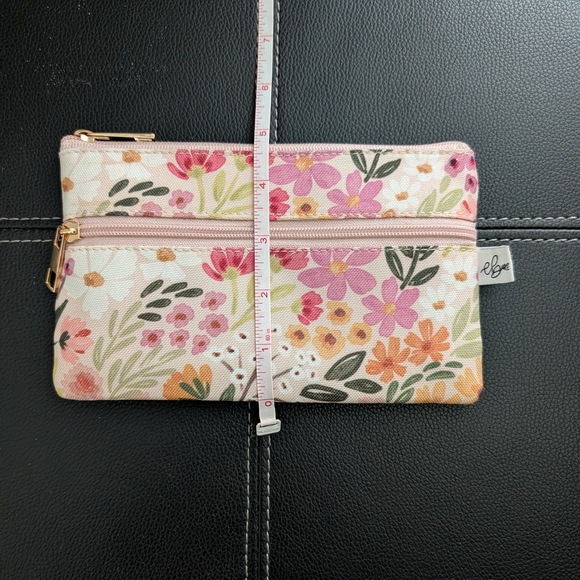 Elyse Breanne Floral Pencil Pouch/Makeup Bag NWOT - Picture 5 of 5